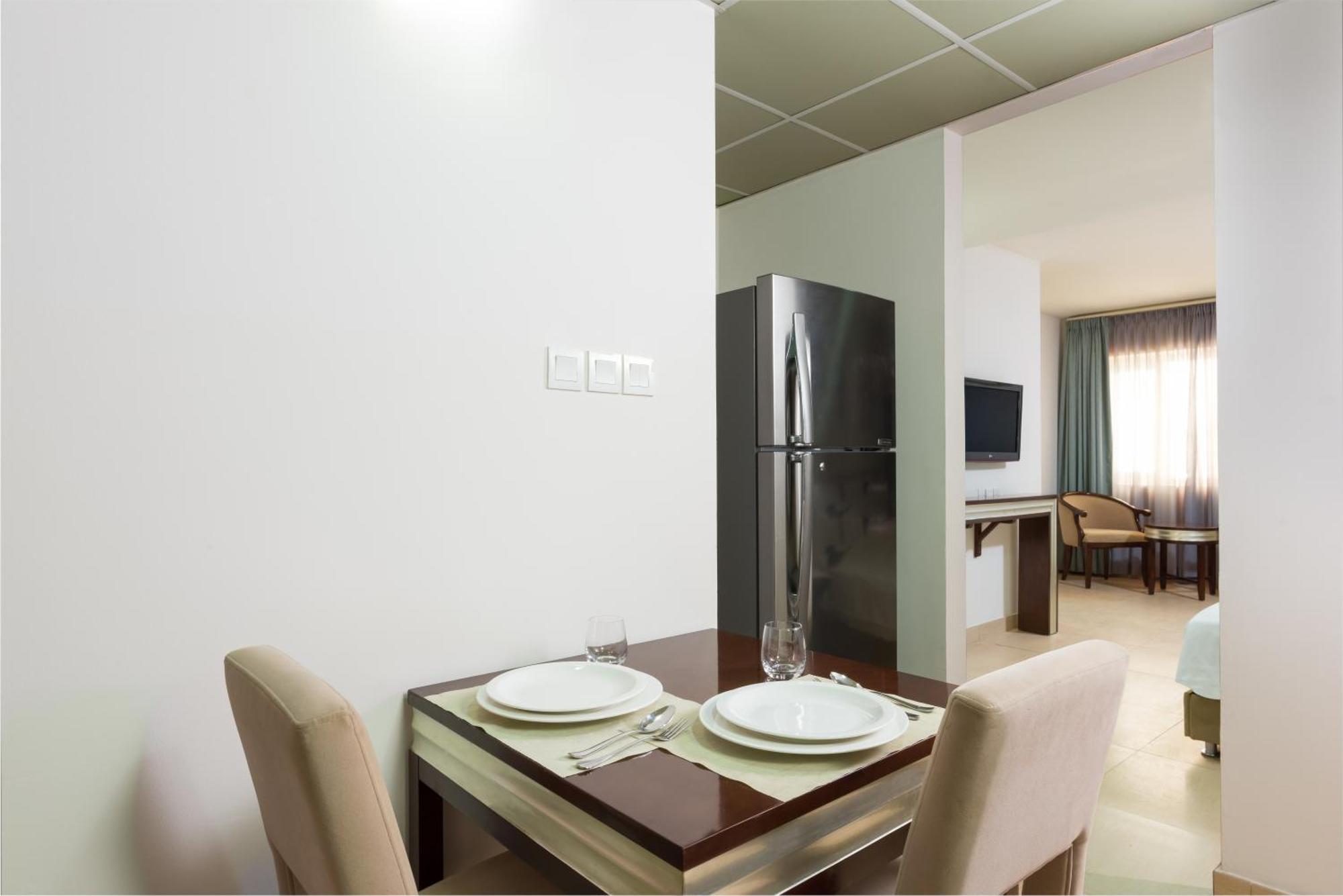 Centara Life Muscat Dunes Hotel Ngoại thất bức ảnh